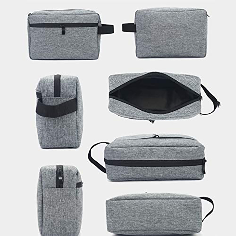 Travel Men's Toiletry Bag Larg - Skincare Dior 评论和价格